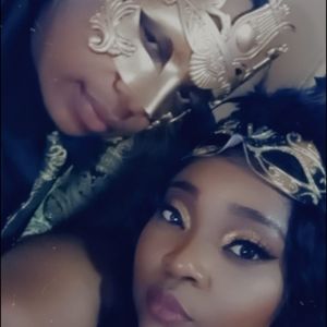 Meet your Posher, Lyric